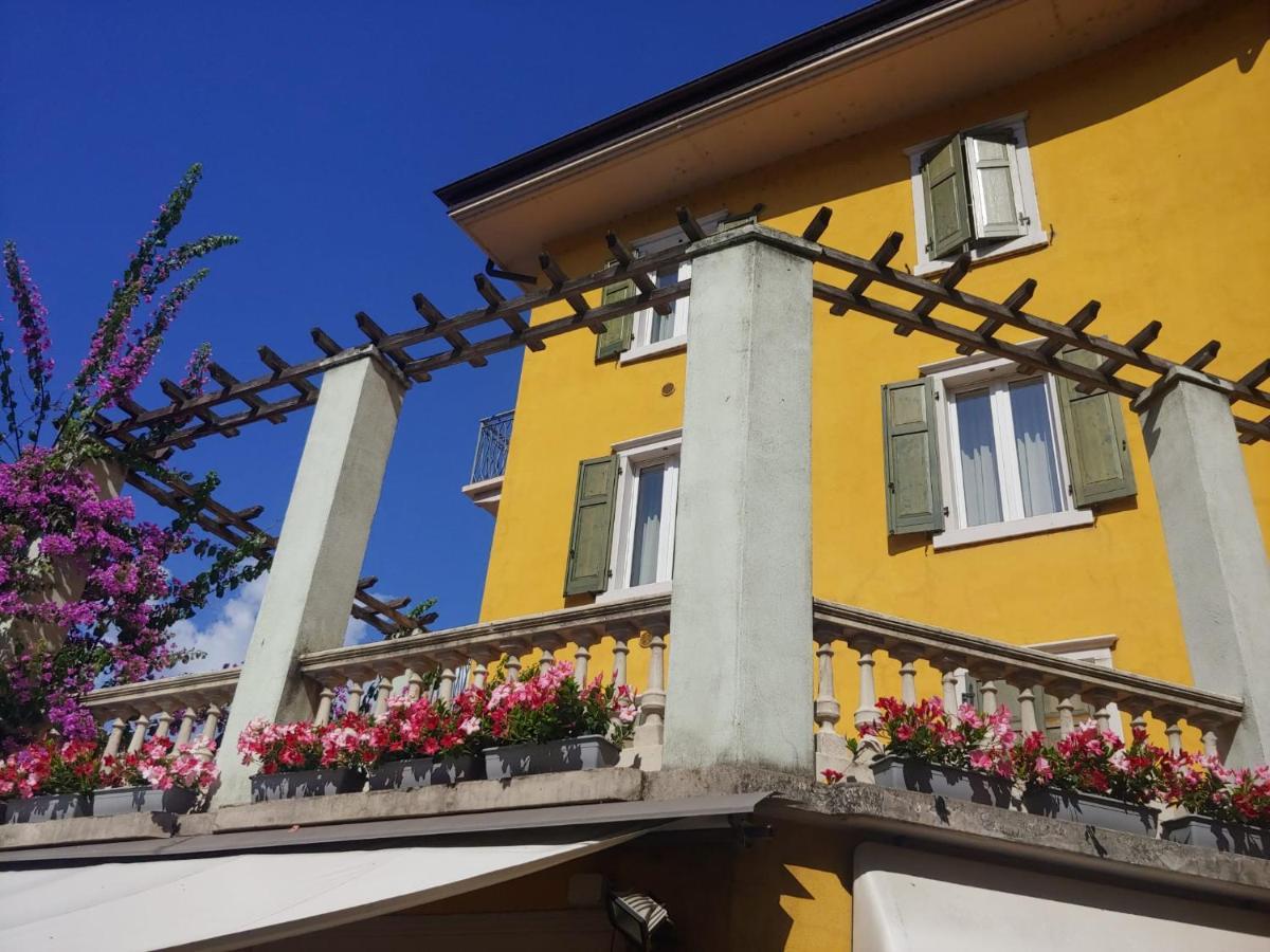 Appartamenti Baia Azzurra 3. Torbole Sul Garda Εξωτερικό φωτογραφία