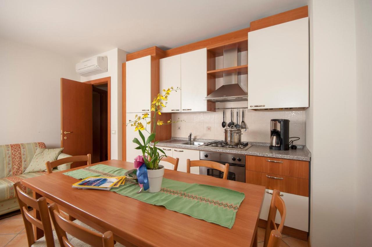 Appartamenti Baia Azzurra 3. Torbole Sul Garda Εξωτερικό φωτογραφία